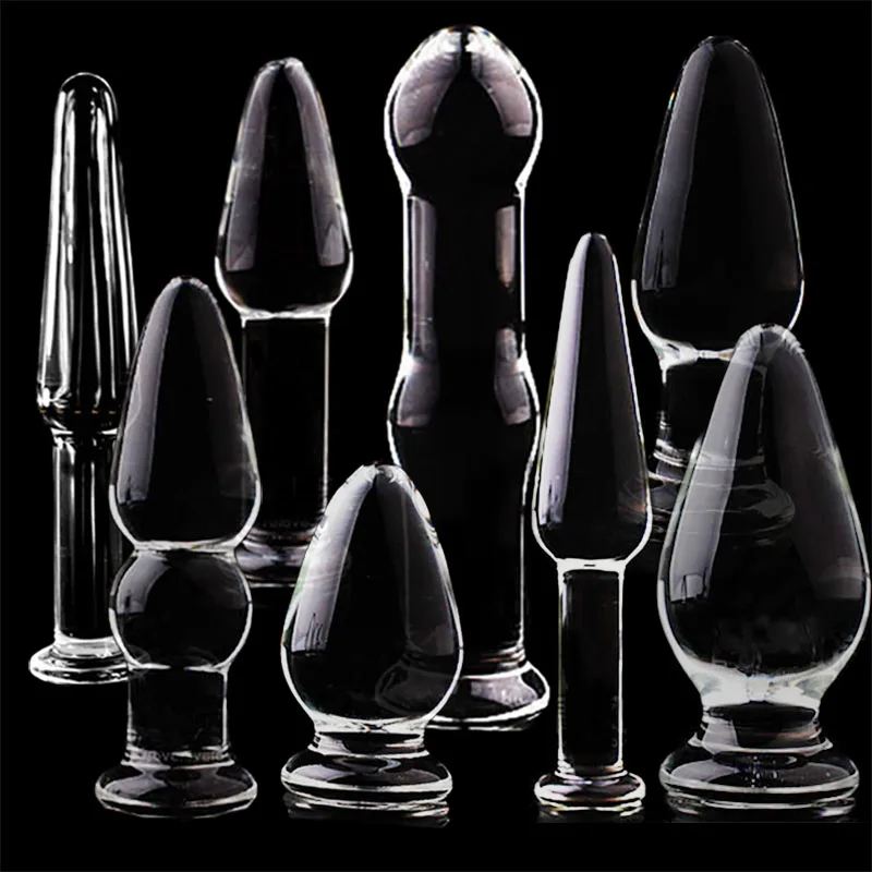 Zdjęcie produktu z kategorii korków analnych - Huge Crystal Glass anal plug