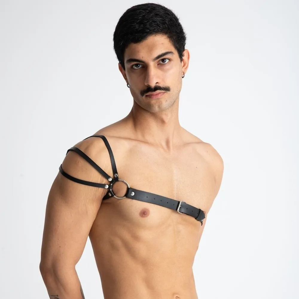 Zdjęcie produktu z kategorii odzieży erotycznej dla mężczyzn - Gay Rave Harness The Shoulder