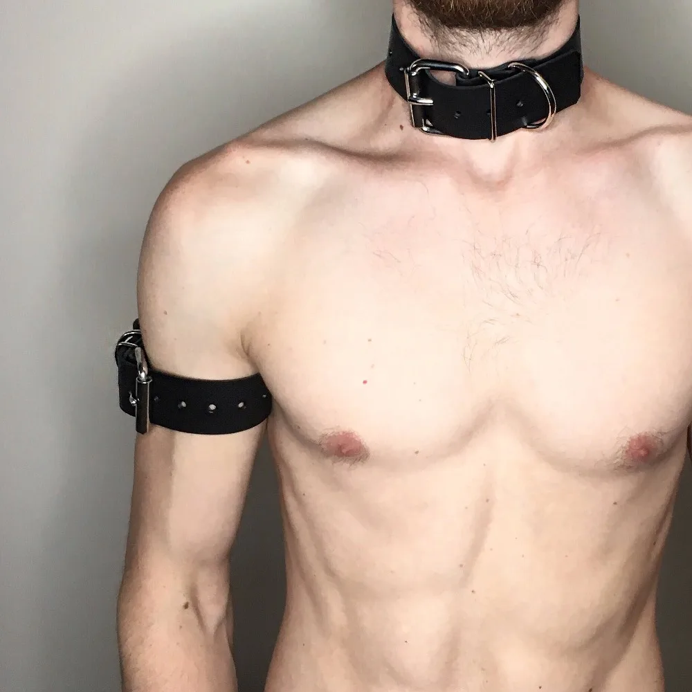 Zdjęcie produktu z kategorii odzieży erotycznej dla mężczyzn - Goth Bdsm Neck Bondage PU