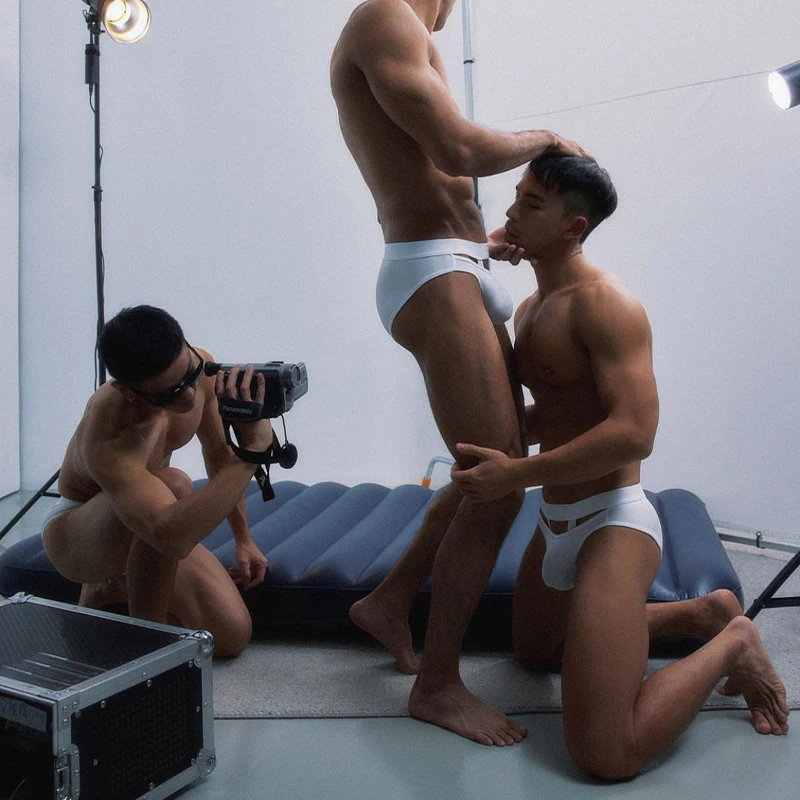 Zdjęcie produktu z kategorii zabawek erotycznych dla gejów - Fashion Sexy Men's Underwear Cotton
