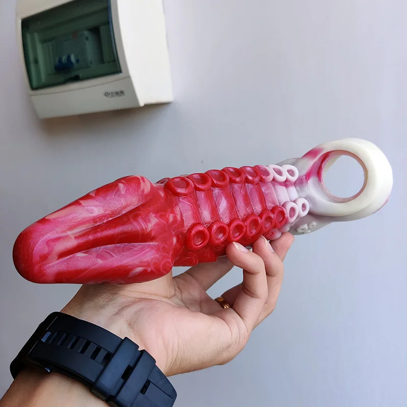 Zdjęcie produktu z kategorii nakładek na penisa - Realistic Octopus Penis Sleeve Soft