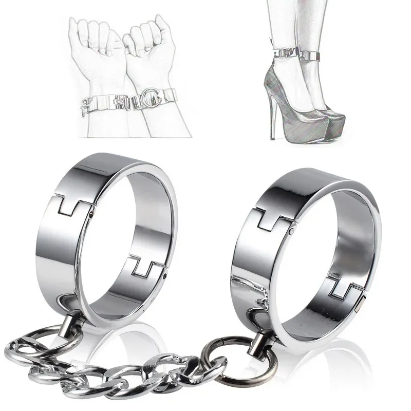Zdjęcie produktu z kategorii gadżetów BDSM - Metal Handcuffs Ankle Cuff Bondage